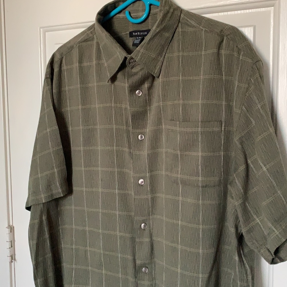 Van Heusen Green Button Down